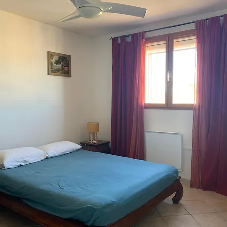 Provencale Pour 4 Adultes Et 2 Enfants Villa *