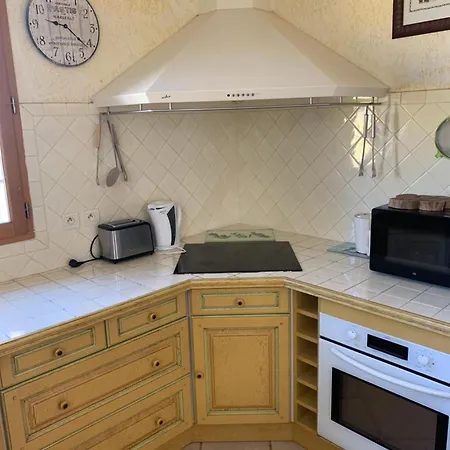 Villa Provencale Pour 4 Adultes Et 2 Enfants La Londe-les-Maures
